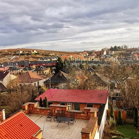Eged'inn Guest house