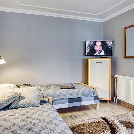 בית הארחה Eged'inn 3*